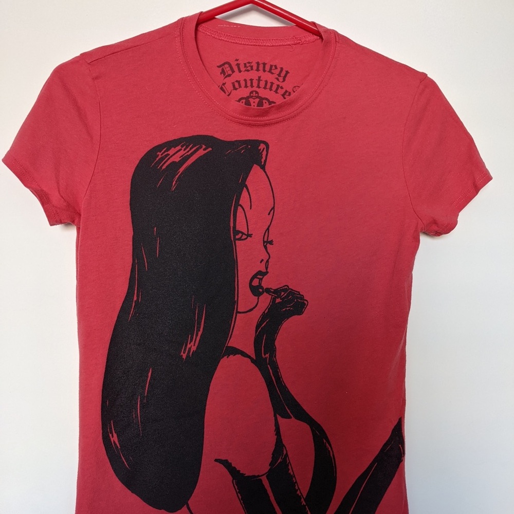 Disney couture hot topic red t-shirt Jessica Rabbit size small